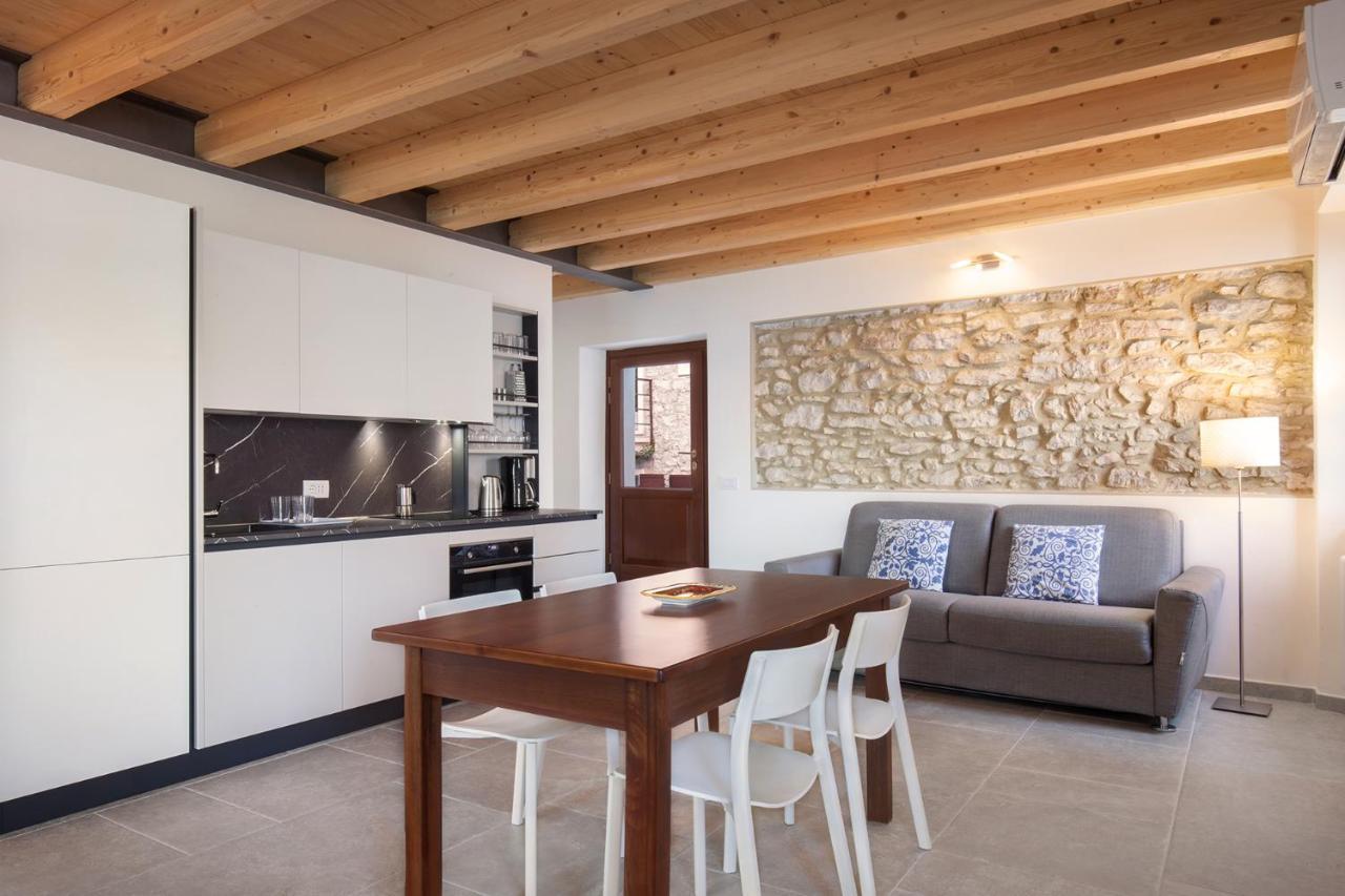Villa Casa Rosa Brenzone sul Garda Esterno foto